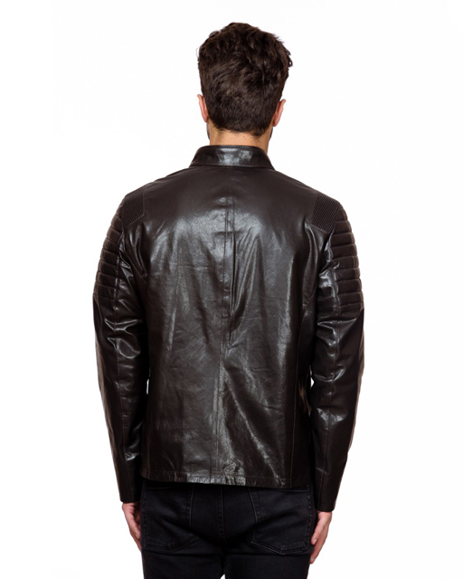 2a7d186a-f176-4ca8-9e80-926ae2f74019-800x1000