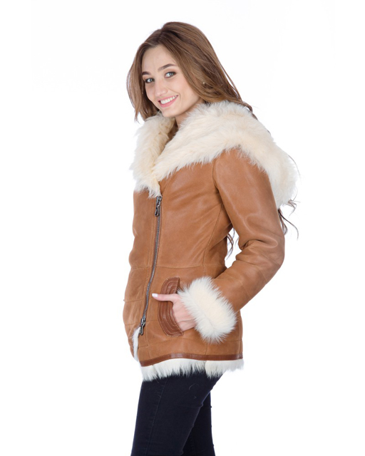 9ed1d873-3041-4614-b289-6b0583120a77-800x1000