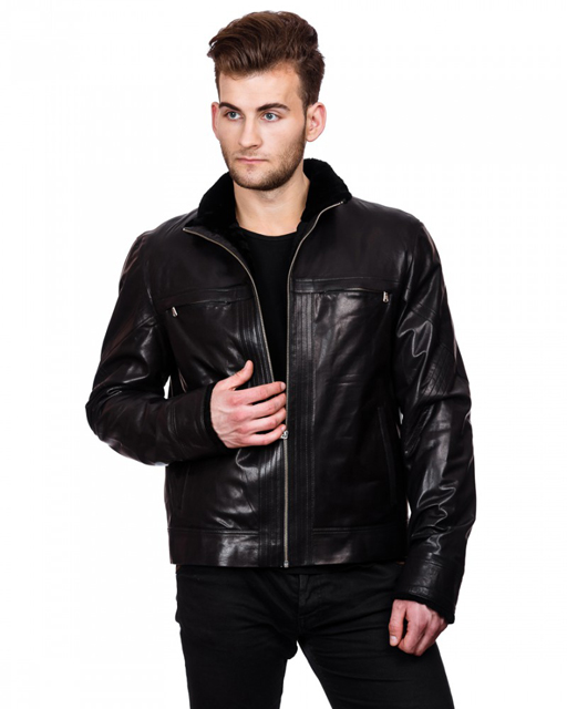 c9e8bc5d-c4f5-4161-b11e-9d3a1766dde6-800x1000