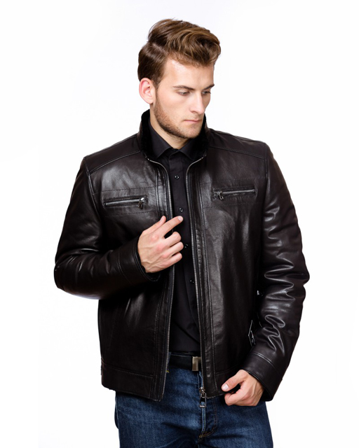 cdad0e69-b426-41e3-b9f0-552484ca473e-800x1000