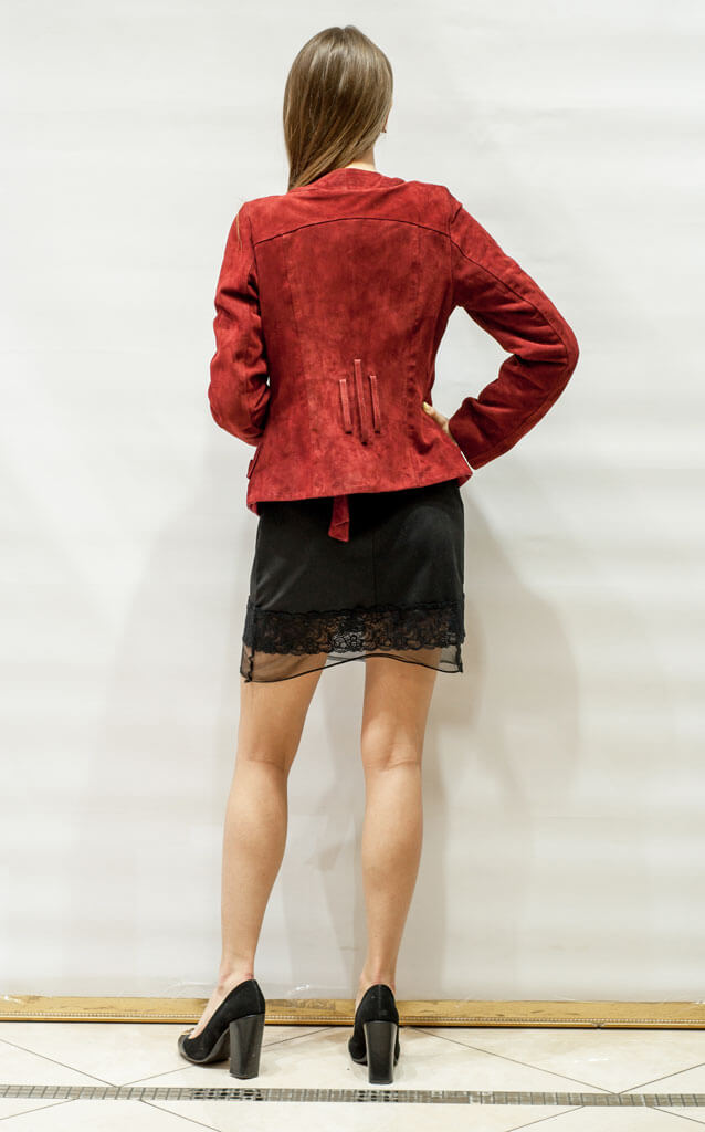 Куртка женская из замши красная в Курске недорого Дворец кожи и меха Тиффи Фото 2